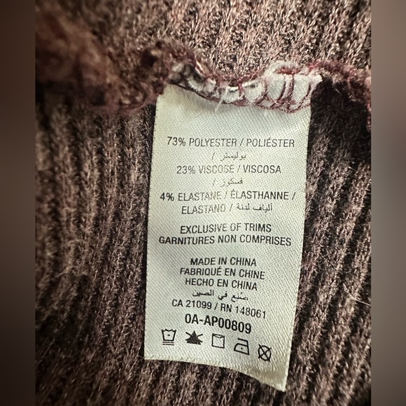 Ardene Ribbed Sweater - Picture 4 of 4